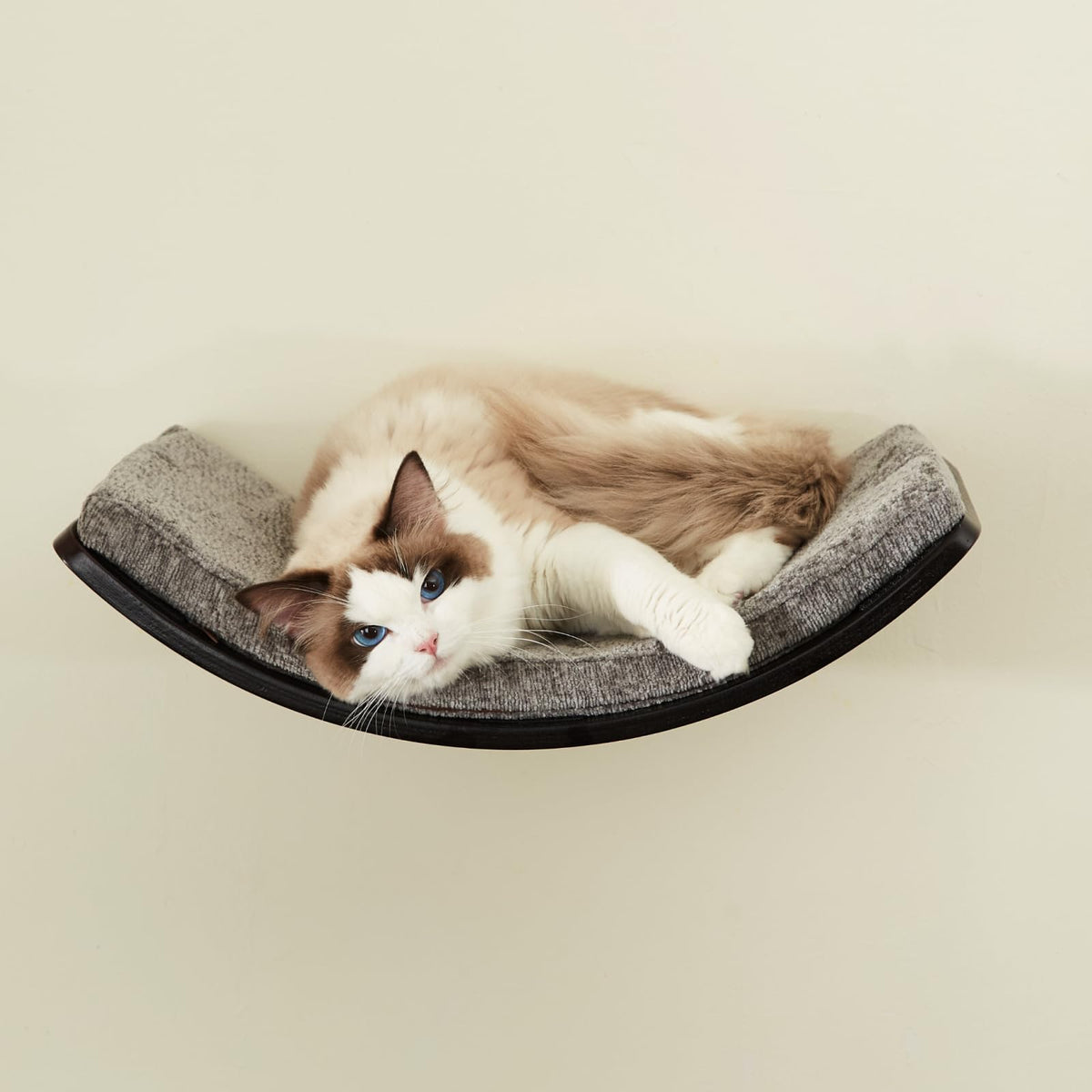 LIORCE Cat Shelf With Comfortable Cushion - Curved Shelves and Perches for Wall - Wall Mounted Furniture for Sleeping, Playing, Climbing, and Lounging