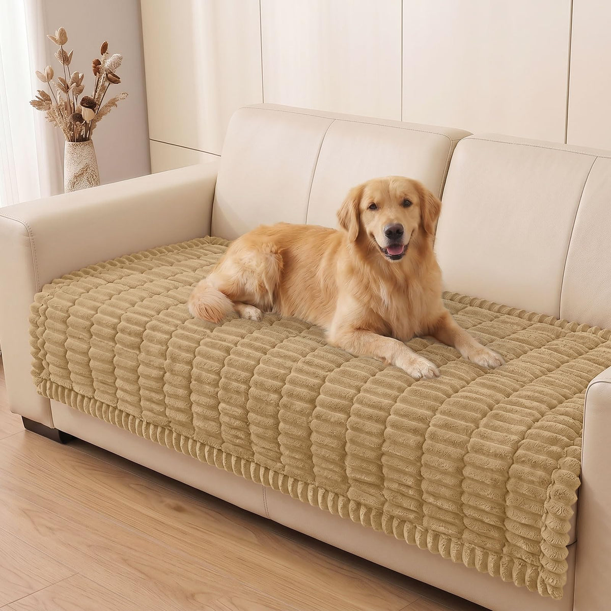 Smiry Couch Cover for Dogs, Non Slip Washable Sofa Protector for Pets, Soft Furniture Cover for Pet, Stylish Sofa Covers, Cozy Protect Against Fur, Dirt & Everyday Messes
