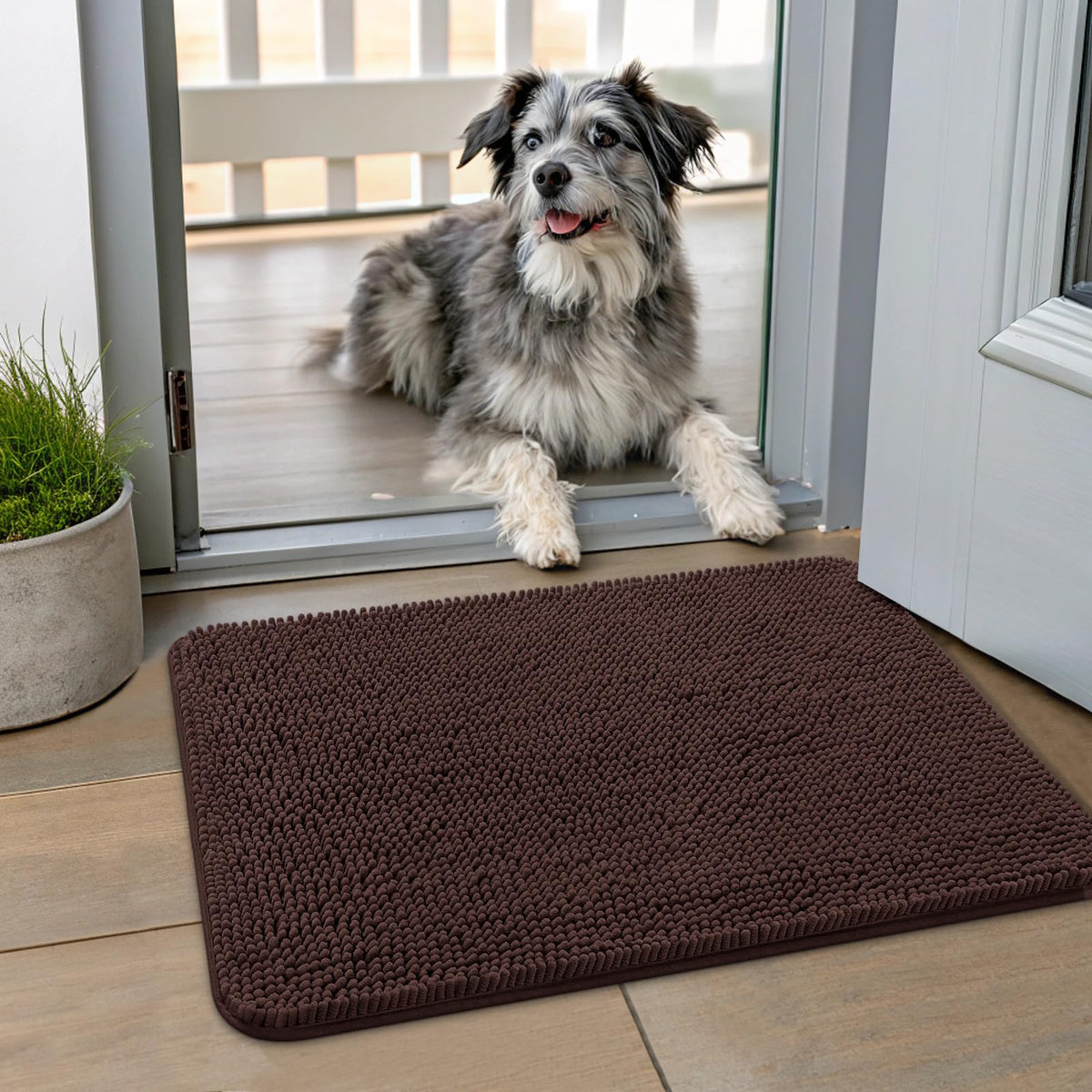 Smiry Dog Door Mat for Muddy Paws, Absorbent Dirt Trapper, Non-Slip Washable Chenille Entryway Rug for Inside Floor
